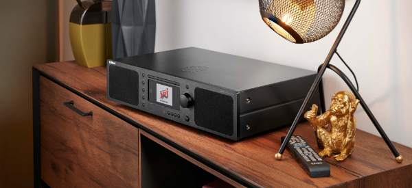 Audioblock BB-200 Blu-ray Internet-Receiver mit 70 Watt reiner Musikleistung. Lautsprecher, Streaming und Blu-ray in einem Gerät, das ist die neue BB-200! Blu-ray, CD & DVD Laufwerk, Integriertes Lautsprechersystem, Integrierter Subwoofer, Farbdisplay, Spotify, Bluetooth Sender & Empfänger, UKW | DAB+ | Internetradio, Fernbedienungs, Lernfunktion Audioblock BB-200 Blu-ray Internet-Receiver mit 70 Watt reiner Musikleistung. Lautsprecher, Streaming und Blu-ray in einem Gerät, das ist die neue BB-200! Blu-ray, CD & DVD Laufwerk, Integriertes Lautsprechersystem, Integrierter Subwoofer, Farbdisplay, Spotify, Bluetooth Sender & Empfänger, UKW | DAB+ | Internetradio, Fernbedienungs, Lernfunktion